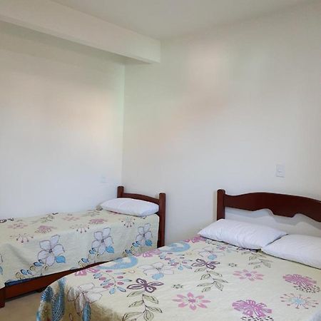 Vila Stoltz II Apartment อูบาตูบา ภายนอก รูปภาพ