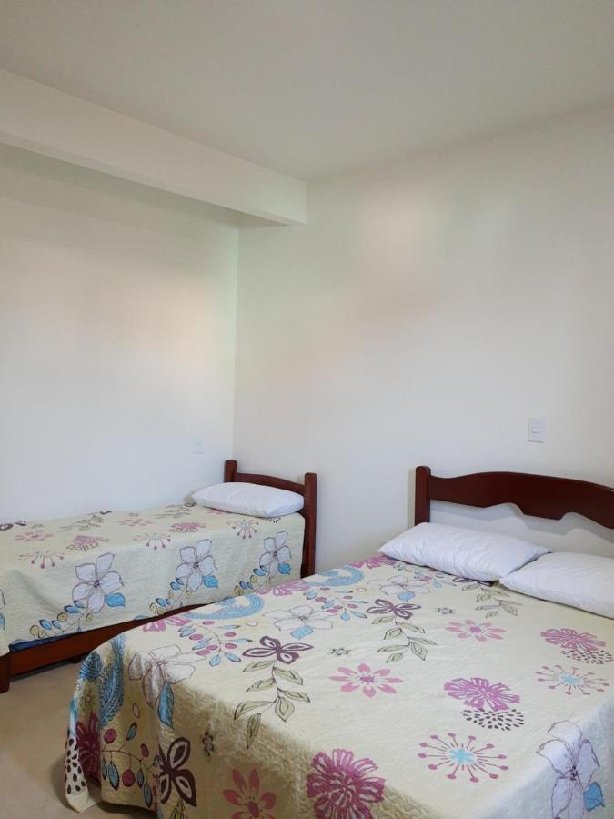 Vila Stoltz II Apartment อูบาตูบา ภายนอก รูปภาพ